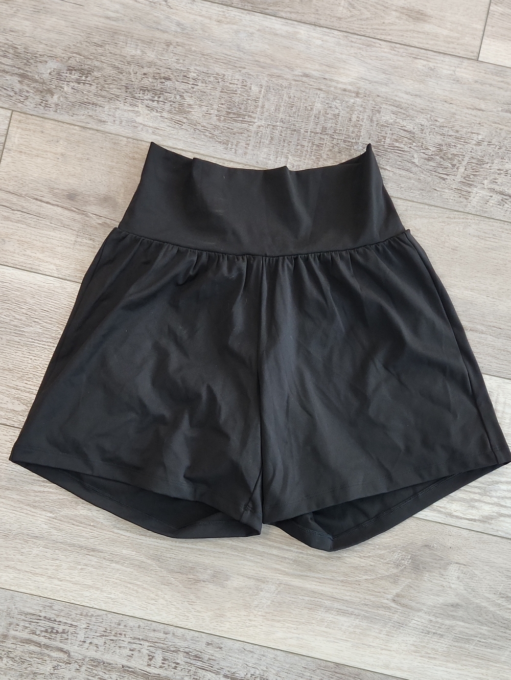 HALARA Black High-Waist With Fitted Inside Shorts